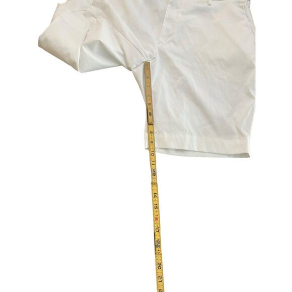 Polo Ralph Lauren White Stretch Classic Fit Performance Shorts Size 38 - Picture 2 of 5